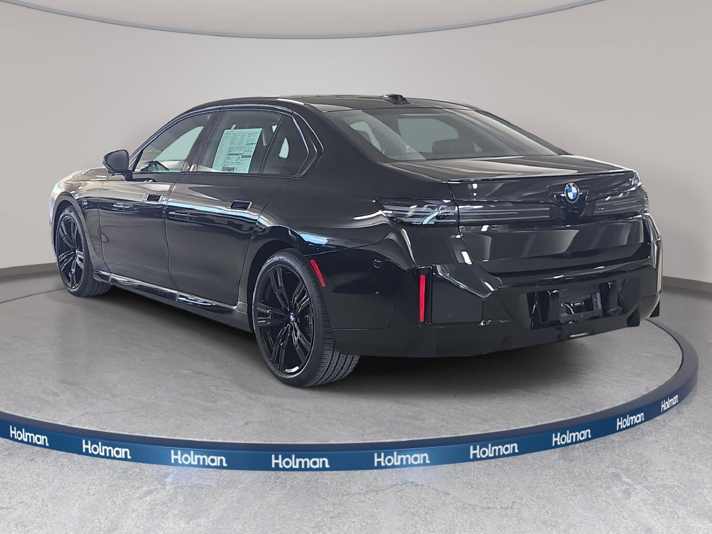 New 2027 BMW 740i w/ Executive Package RWD image 7