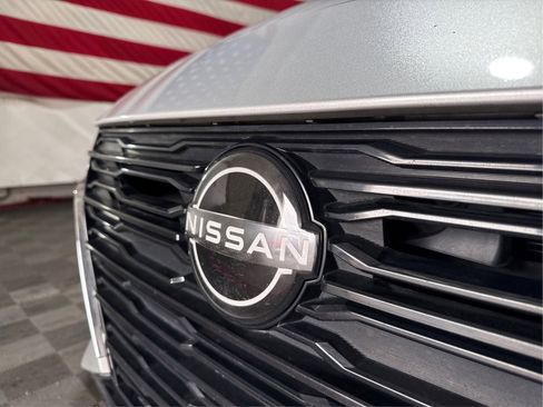 Used 2023 Nissan Altima 2.5 SV FWD image 19