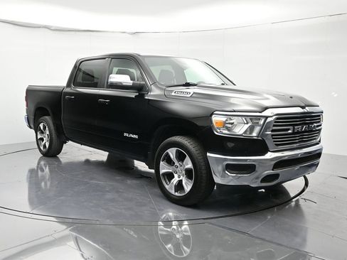Used 2024 RAM 1500 Laramie image 3