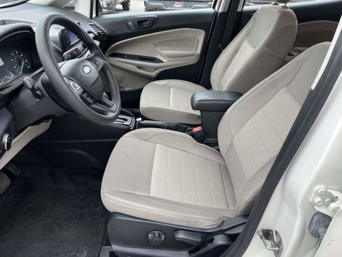 Used 2021 Ford EcoSport S image 12