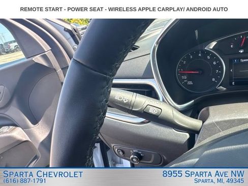 Used 2024 Chevrolet Equinox LT FWD image 19