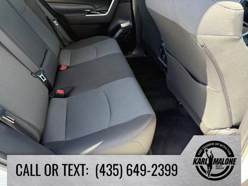 Used 2024 Toyota RAV4 XLE w/ Weather Package AWD/4WD image 35