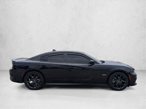 Used 2023 Dodge Charger R/T w/ Blacktop Package RWD image 4