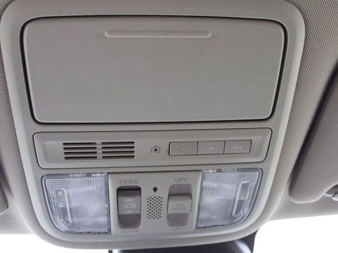 Used 2014 Honda Odyssey EX-L image 28