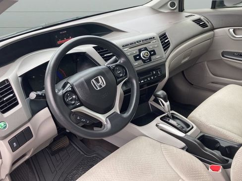 Used 2012 Honda Civic Hybrid Sedan image 13
