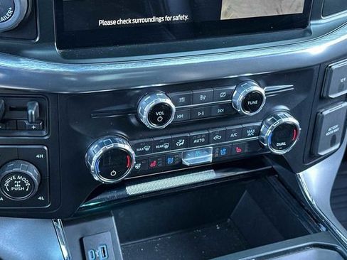 Used 2021 Ford F150 Lariat w/ Equipment Group 502A High image 18