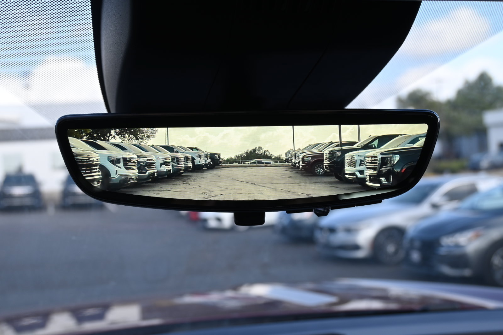 New 2026 GMC Yukon Denali w/ Advanced Technology Package RWD image 31