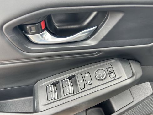 Used 2023 Honda Accord EX image 12