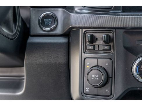 Used 2026 Ford F350 Platinum AWD/4WD image 26