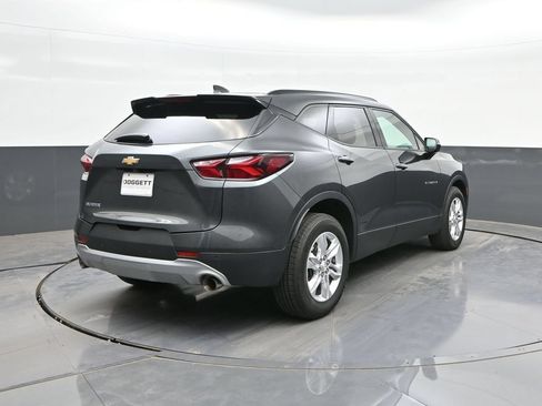 Used 2020 Chevrolet Blazer LT FWD image 11