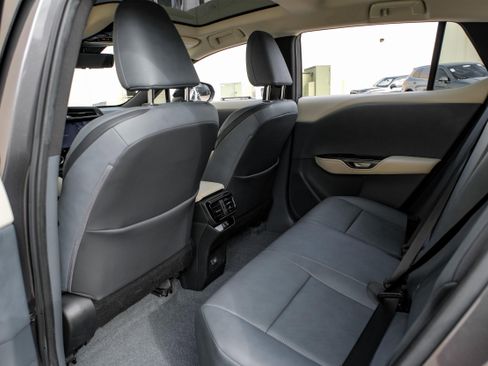 Used 2023 Lexus RZ 450e Premium w/ Technology Package image 33