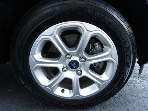 Used 2019 Ford EcoSport SE w/ SE Convenience Package AWD/4WD image 40