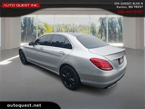 Used 2017 Mercedes-Benz C 300 4MATIC Sedan image 7