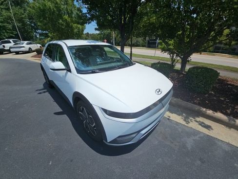 Used 2023 Hyundai Ioniq 5 SEL AWD/4WD image 8