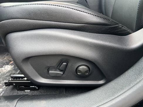 New 2026 Jeep Compass Limited image 21