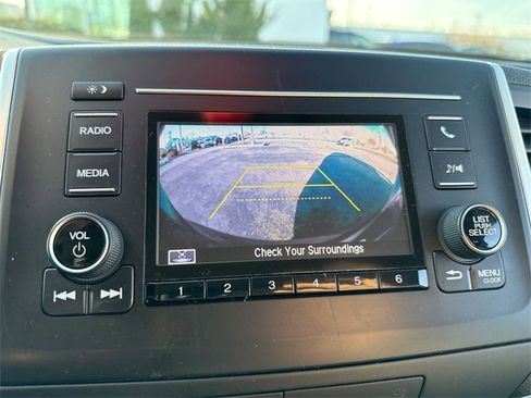 Used 2021 Honda Pilot LX image 17