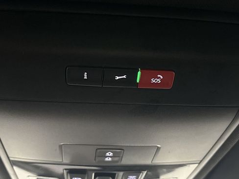 Used 2022 Volkswagen Atlas Cross Sport SEL R-Line image 62