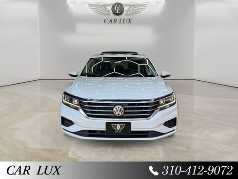 Used 2021 Volkswagen Passat 2.0T SE image 8