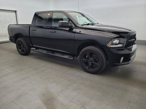 Used 2014 RAM 1500 Express w/ Black Ram 1500 Express Group image 11