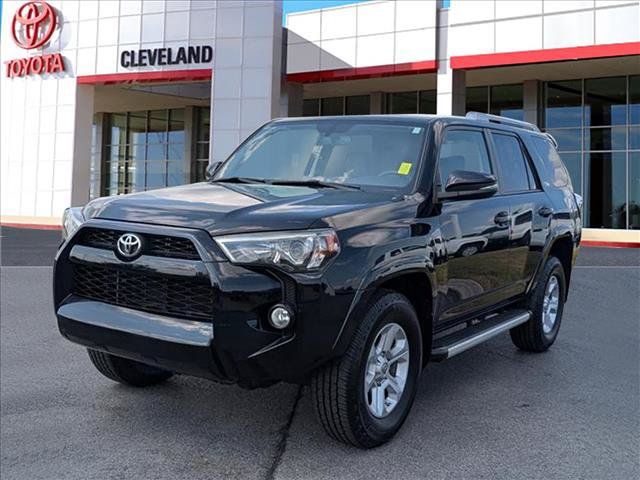 Used 2017 Toyota 4Runner SR5 Premium AWD/4WD image 5