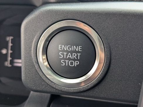 New 2026 Toyota 4Runner SR5 AWD/4WD image 27