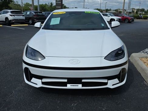 Used 2024 Hyundai Ioniq 6 SE RWD image 19