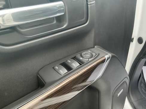 Used 2020 Chevrolet Silverado 1500 RST w/ All-Star Edition image 13