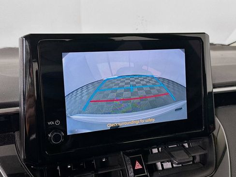 Used 2024 Toyota Corolla LE FWD image 20