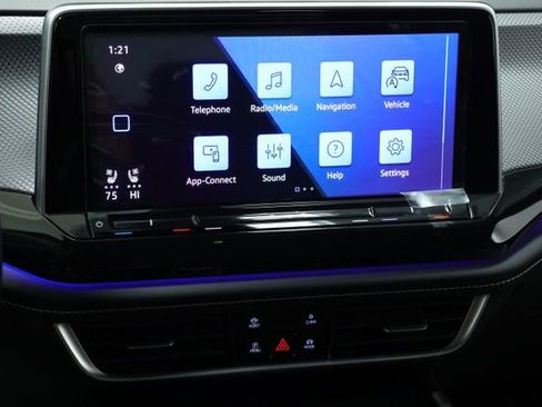 New 2026 Volkswagen Atlas Cross Sport SEL Premium R-Line AWD/4WD image 16