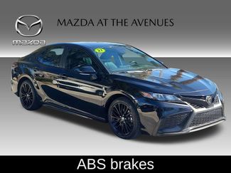 Used 2021 Toyota Camry SE w/ Convenience Package video 3