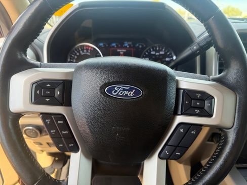 Used 2019 Ford F250 Lariat w/ Lariat Ultimate Package image 24