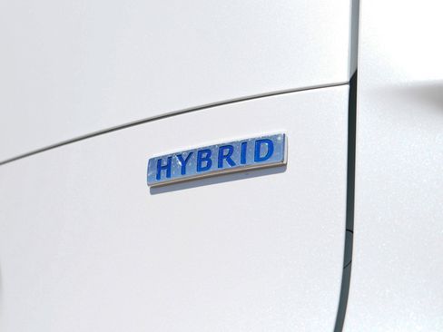 Used 2026 MAZDA CX-50 AWD 2.5 Hybrid w/ Cargo Package image 11