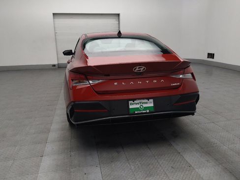 Used 2024 Hyundai Elantra Limited image 6