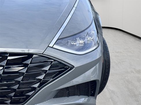 Used 2023 Hyundai Sonata SEL image 6
