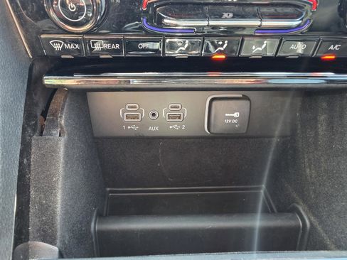 Certified 2022 Jeep Grand Cherokee L Limited image 31