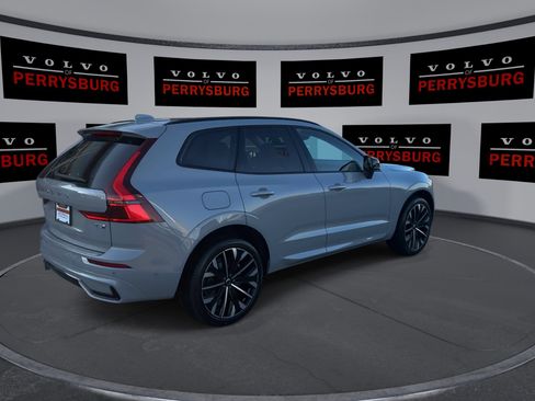 New 2026 Volvo XC60 T8 Ultra w/ Protection Package Premier image 8