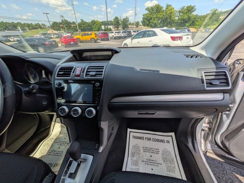 Used 2016 Subaru Forester 2.5i Premium AWD/4WD image 36