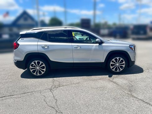 Used 2019 GMC Terrain SLT w/ Preferred Package AWD/4WD image 11