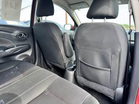 Used 2018 Nissan Versa SV image 17