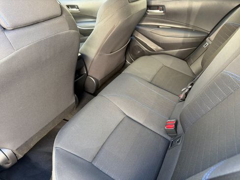 Used 2021 Toyota Corolla SE w/ SE Premium Package FWD image 4