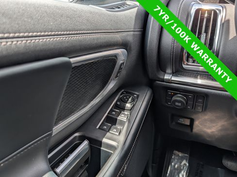 Certified 2025 Ford Expedition Platinum w/ Stealth Appearance Package AWD/4WD image 28