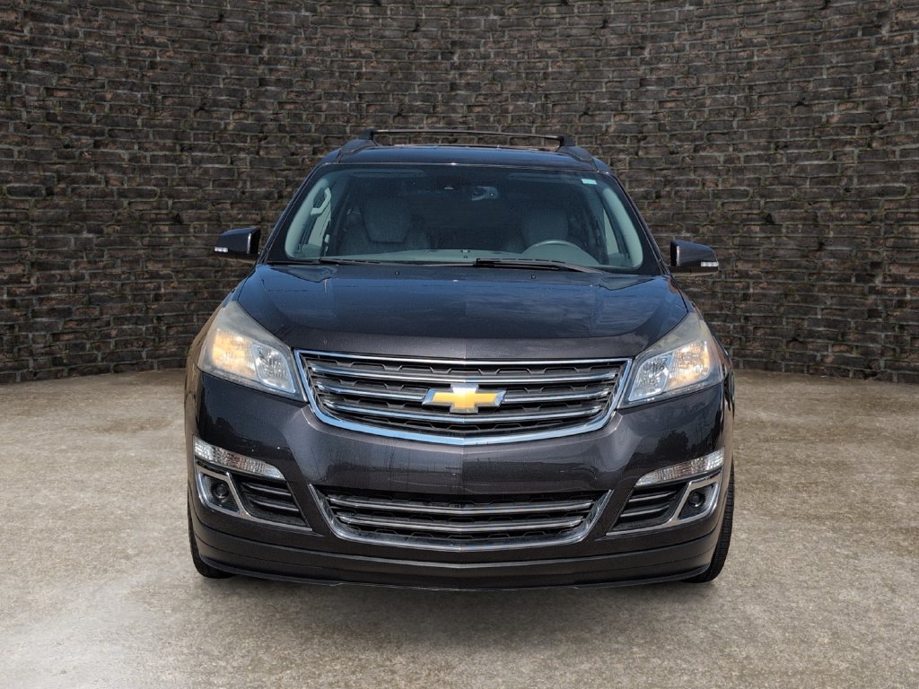 Used 2017 Chevrolet Traverse Premier w/ LPO, 'HIT The Road' Package FWD image 4