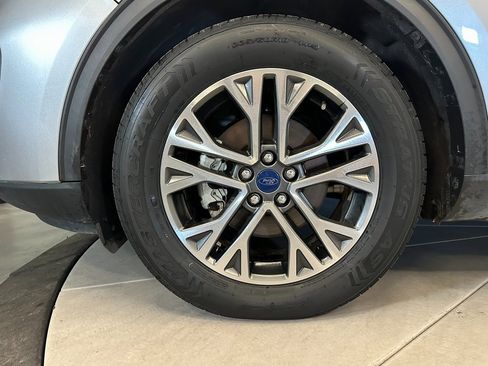 Used 2020 Ford Escape SEL image 25