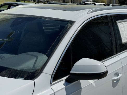 Used 2025 Audi Q7 3.0T Premium w/ Convenience Package image 10