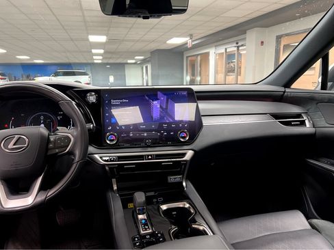 Certified 2023 Lexus RX 350 AWD w/ Accessory Package image 35