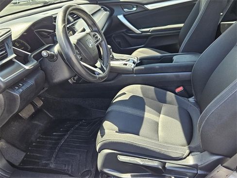 Used 2019 Honda Civic EX image 4