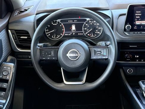 Used 2023 Nissan Rogue SV AWD/4WD image 22