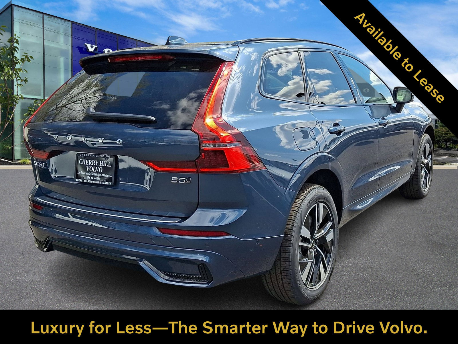 Certified 2026 Volvo XC60 B5 Plus w/ Protection Package Premier AWD/4WD image 4