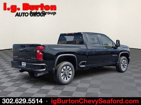New 2026 Chevrolet Silverado 2500 Custom w/ Custom Value Package AWD/4WD image 4