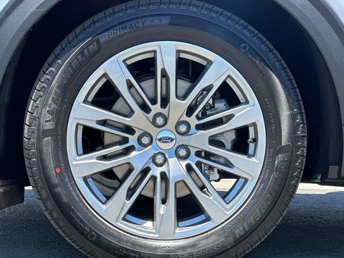 New 2026 Ford Explorer Platinum RWD image 26